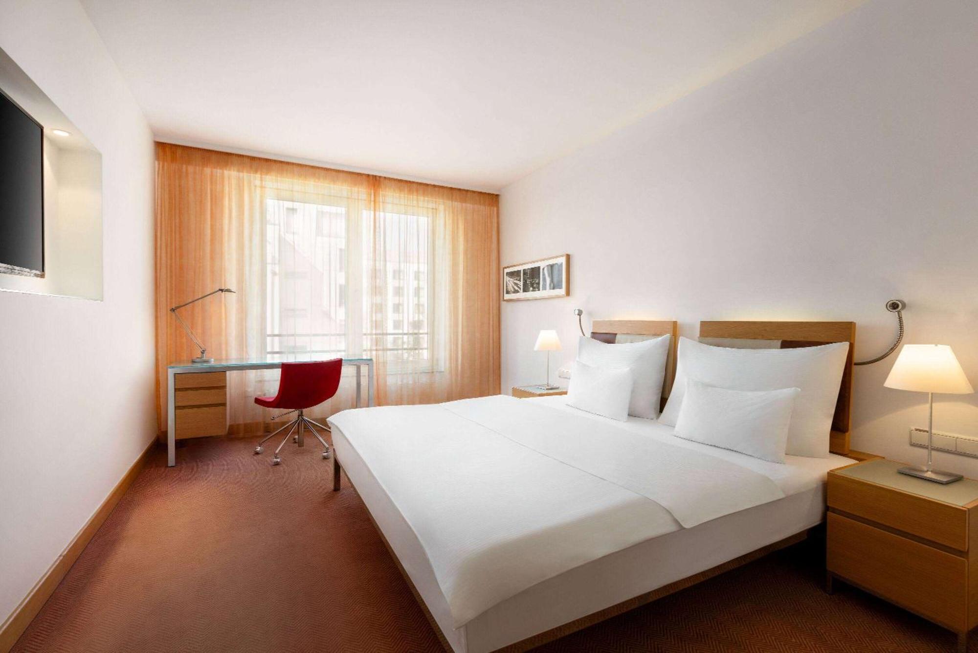 Vienna House By Wyndham Andel'S Prague Hotel Exterior photo
