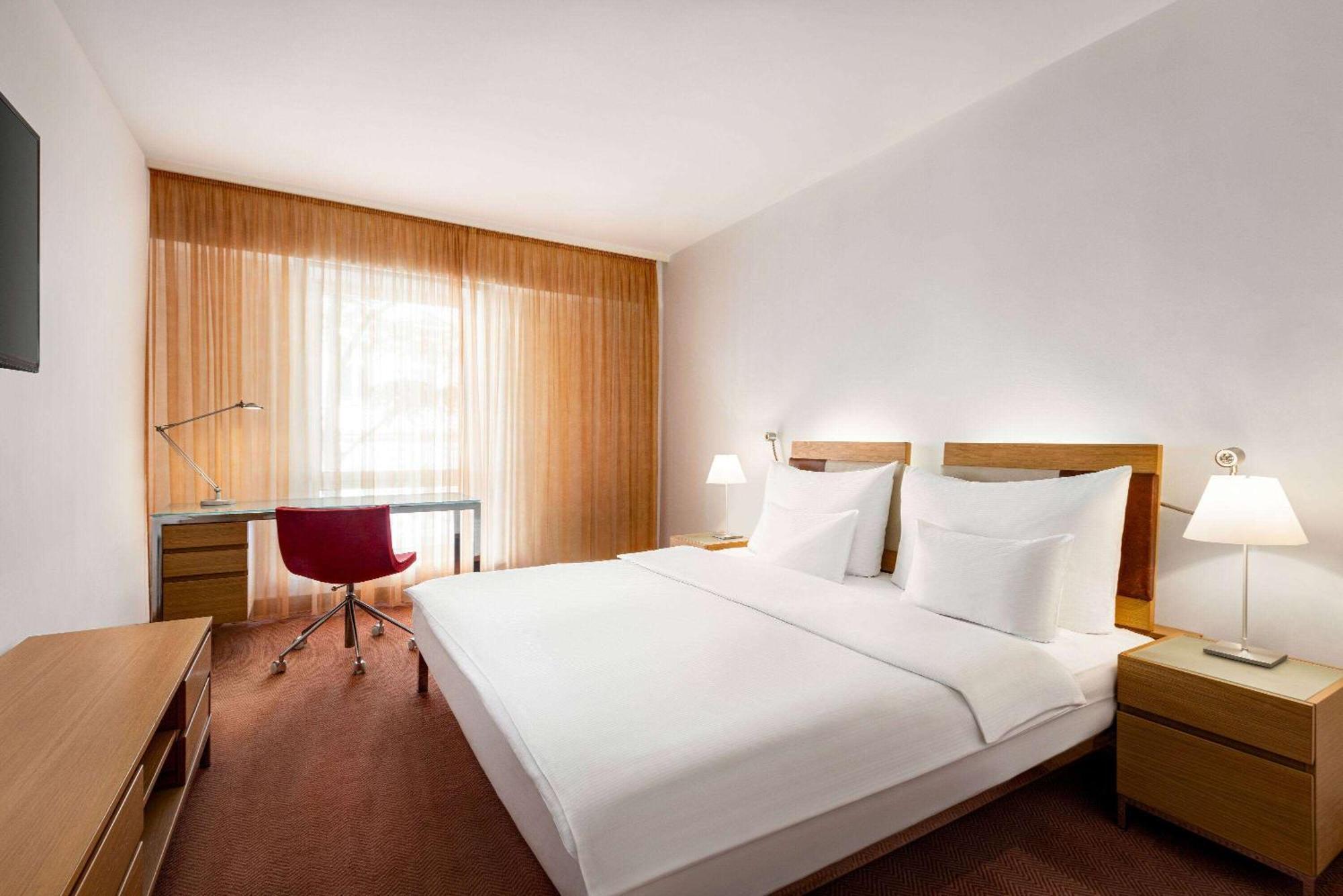 Vienna House By Wyndham Andel'S Prague Hotel Exterior photo