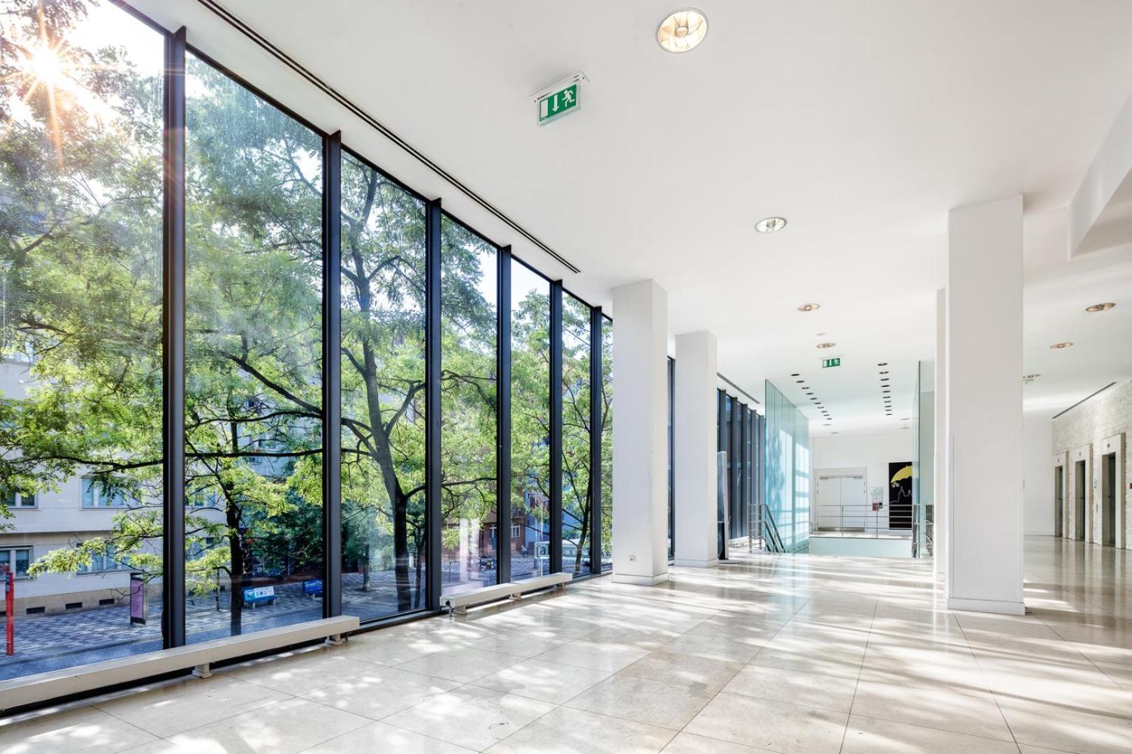 Vienna House By Wyndham Andel'S Prague Hotel Exterior photo