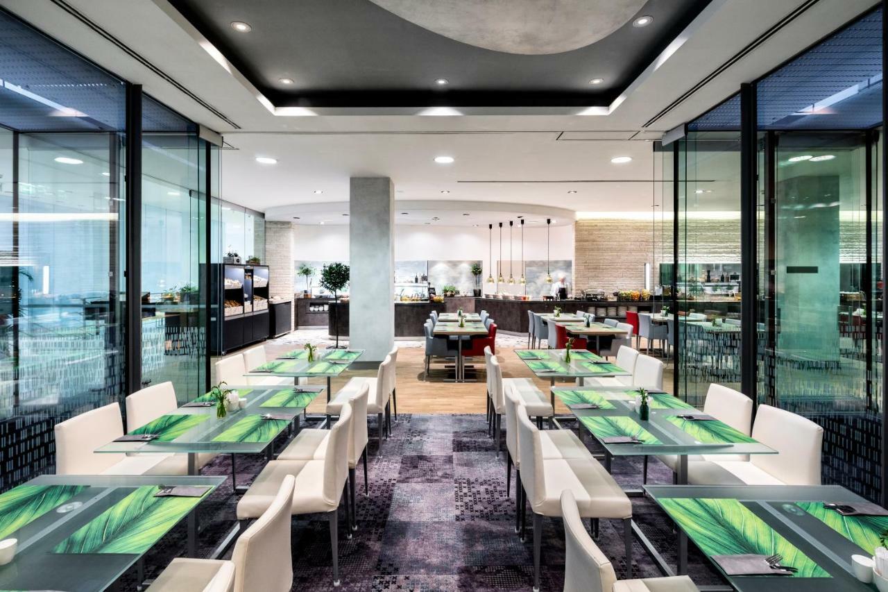 Vienna House By Wyndham Andel'S Prague Hotel Exterior photo